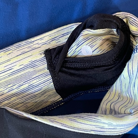 Lululemon Astro Pants 6 - Picture 5 of 5